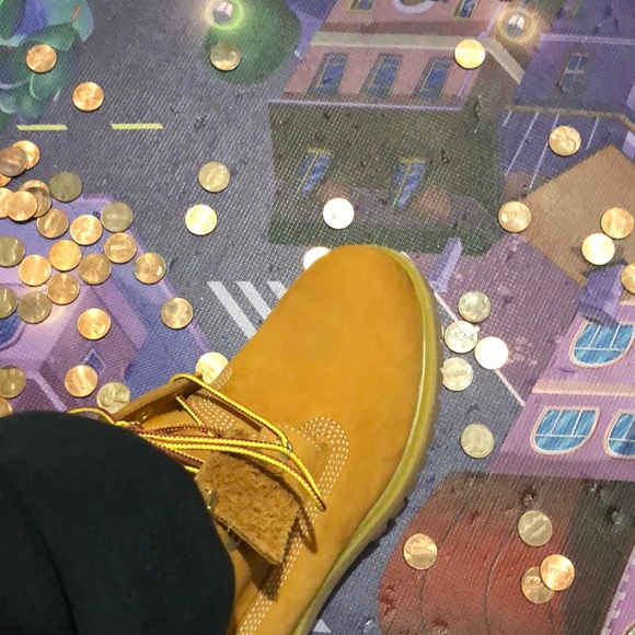 Timbs - Picture 2 of 2